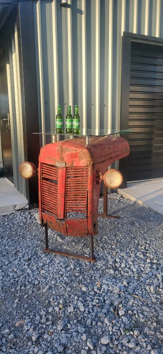 Tractor Bonnet table - Image 1
