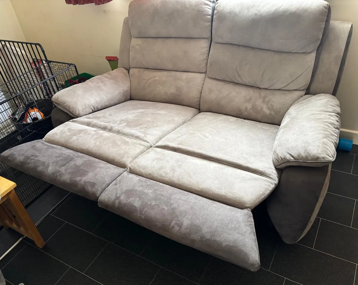 Sofa - Image 3