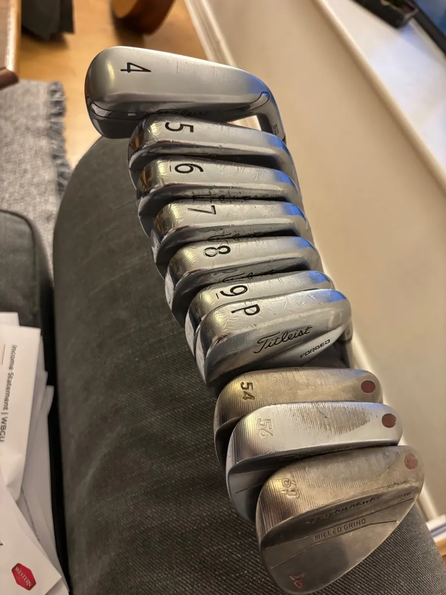 Titliest Iron Set & Taylormade wedges - Image 4
