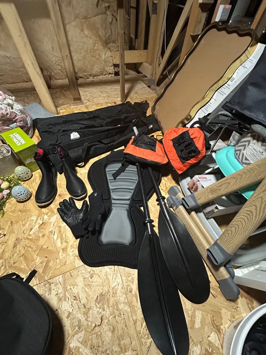Kayak,roof rack and gear - Image 2