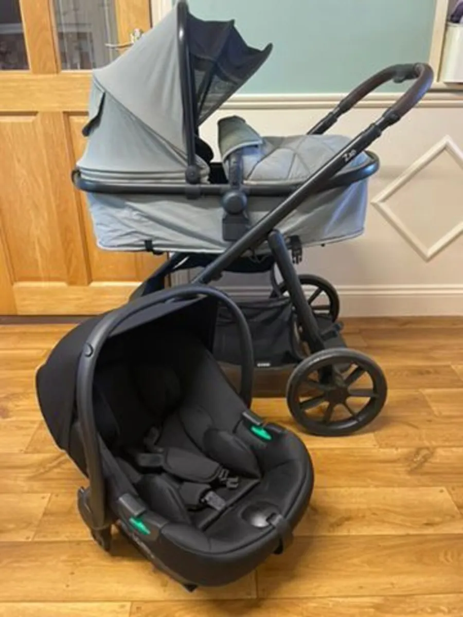 Babylo  Zummi Zap Travel System - Image 1