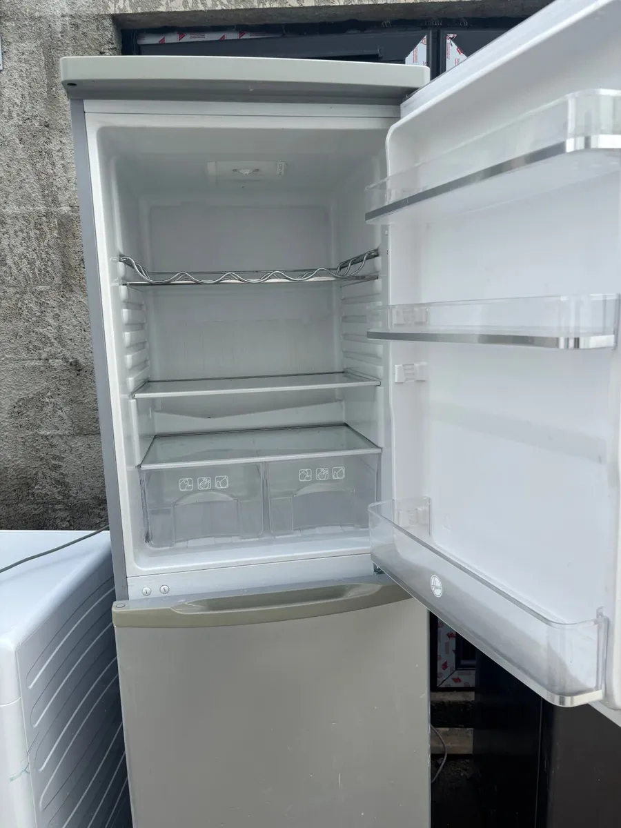Fridge freezer - Image 2