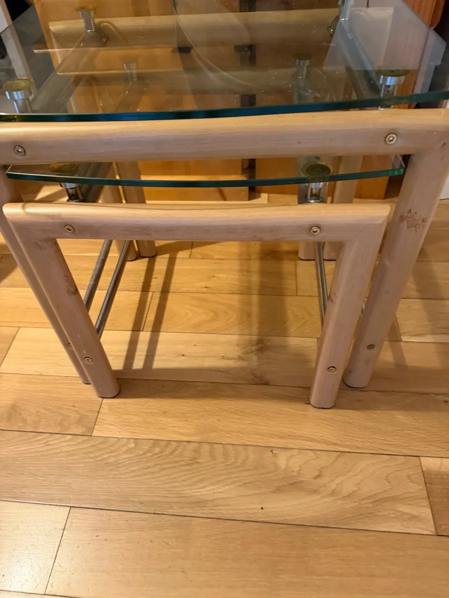 Nest of tables - Image 1