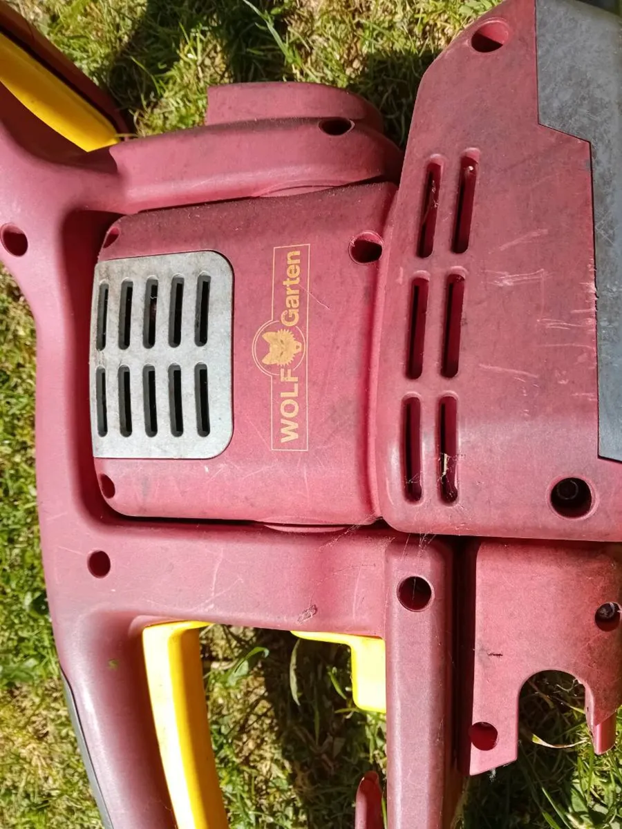 Hedge Trimmer - Image 2