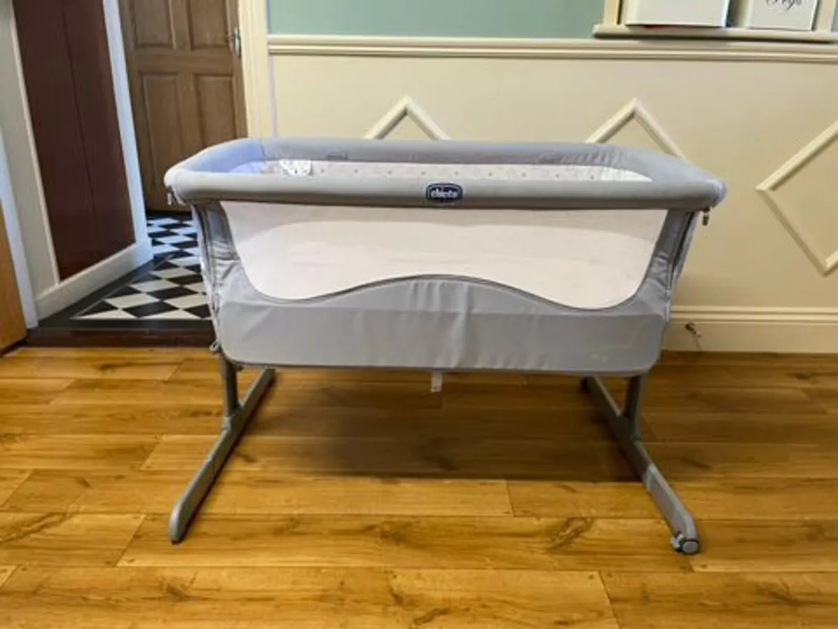 Chicco Next2Me Crib - Image 3