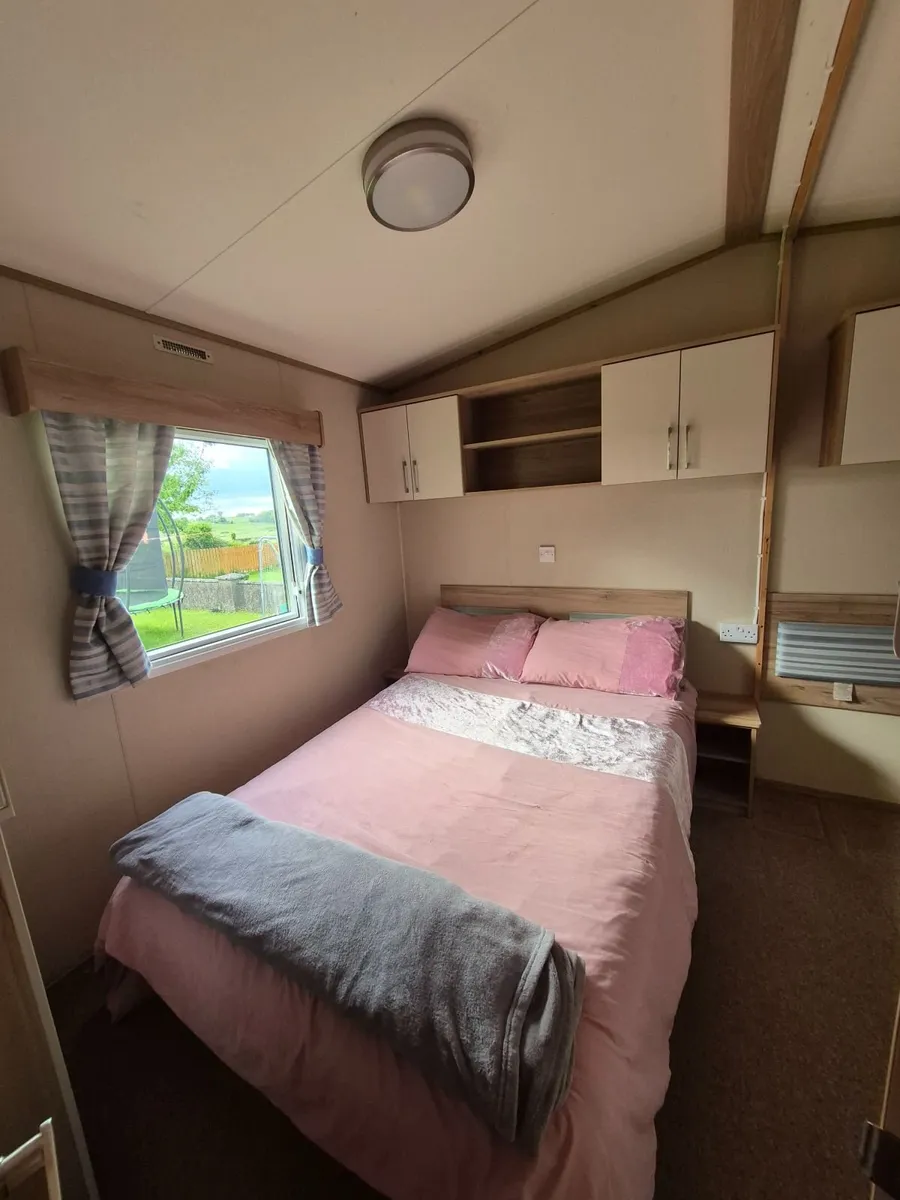 Mobile Home - Image 2