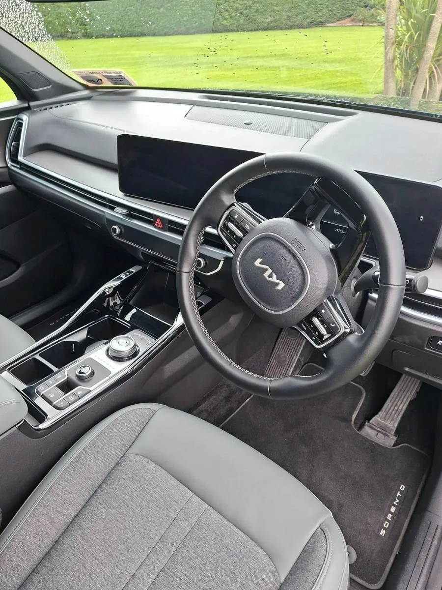 Kia Sorento Commercial 2.2 TD Automatic 2025 - Image 4