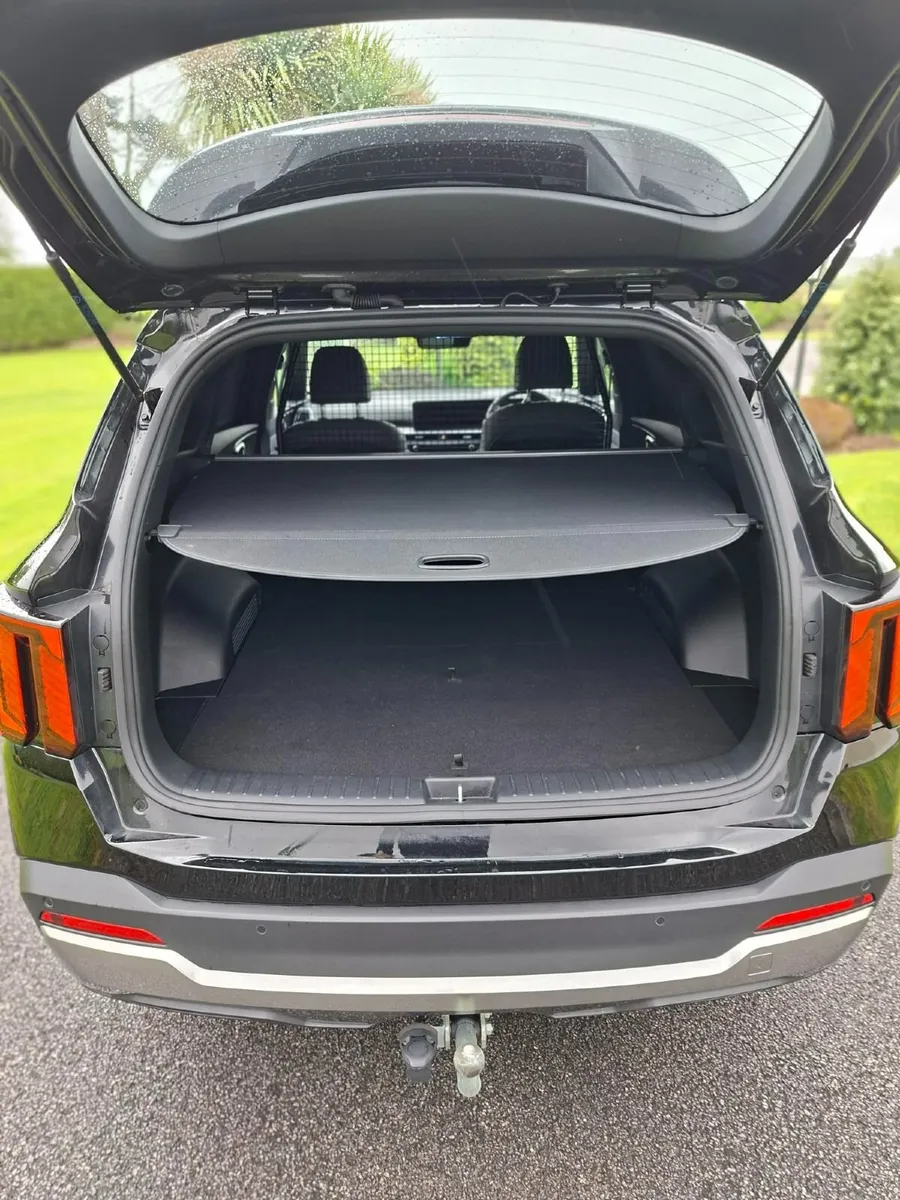 Kia Sorento Commercial 2.2 TD Automatic 2025 - Image 2