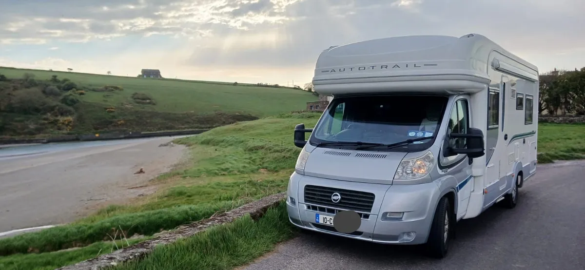Camper Van  Auto Trail , Savannah, 4 Berth RHD. - Image 2
