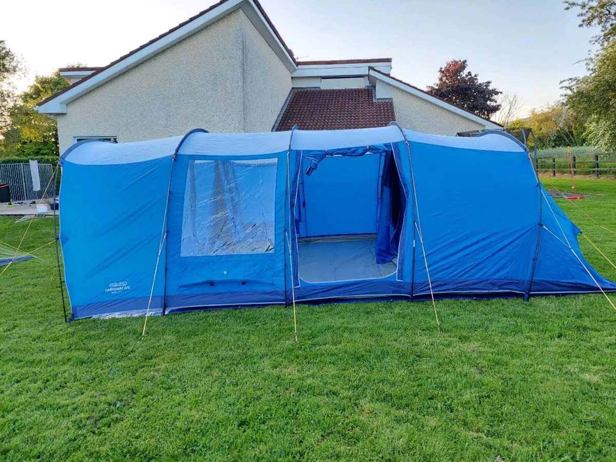 Tent - Image 4