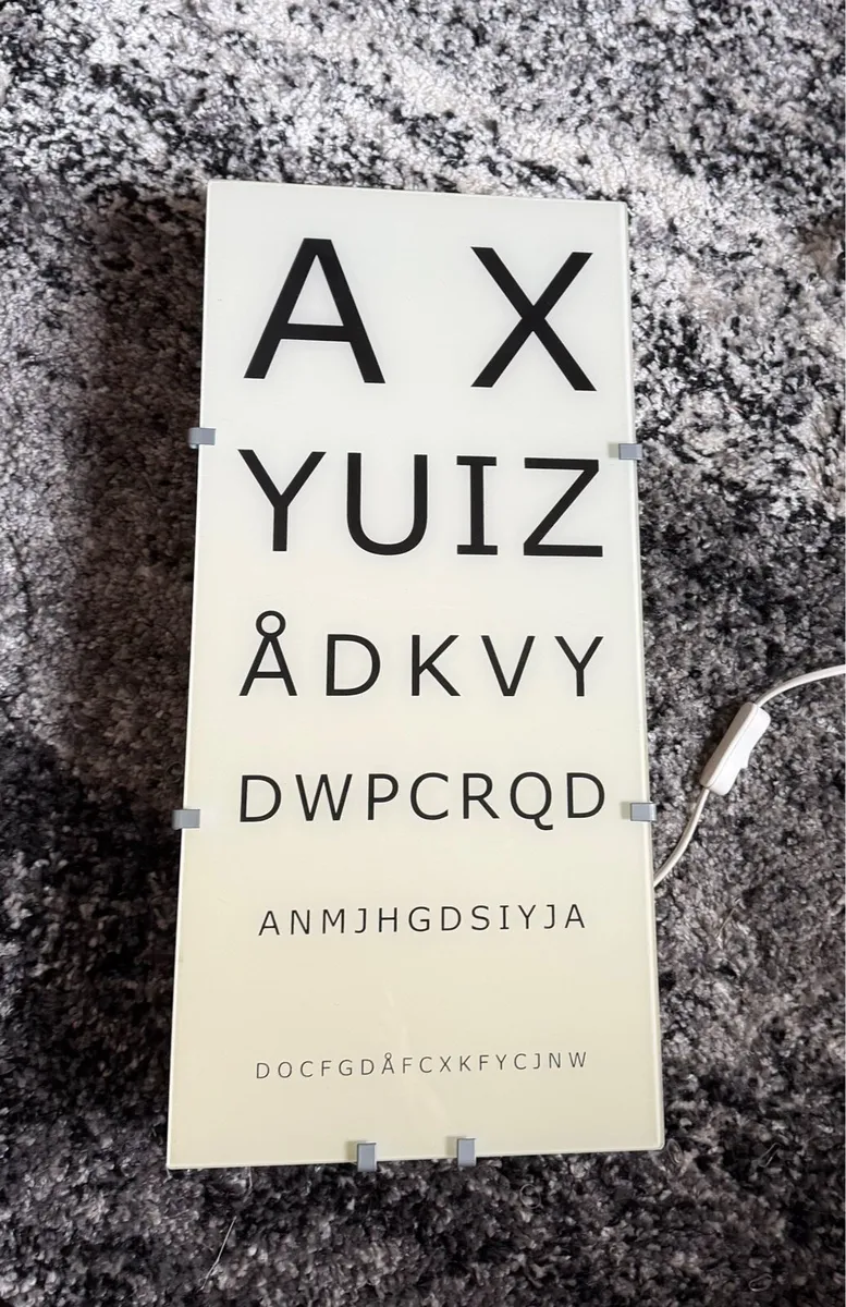 Eye test chart wall light box mounted opticians di - Image 2