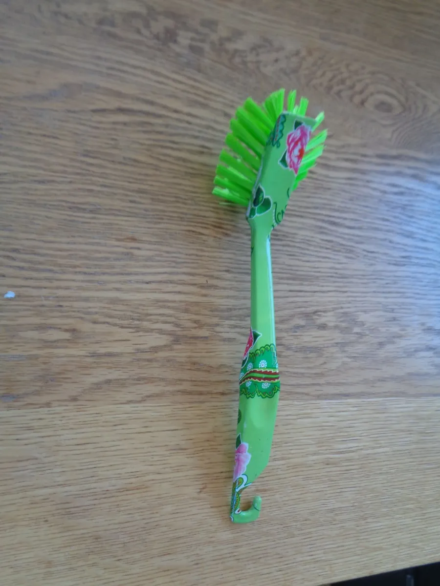 Wash Up Brush for Sale - Image 1