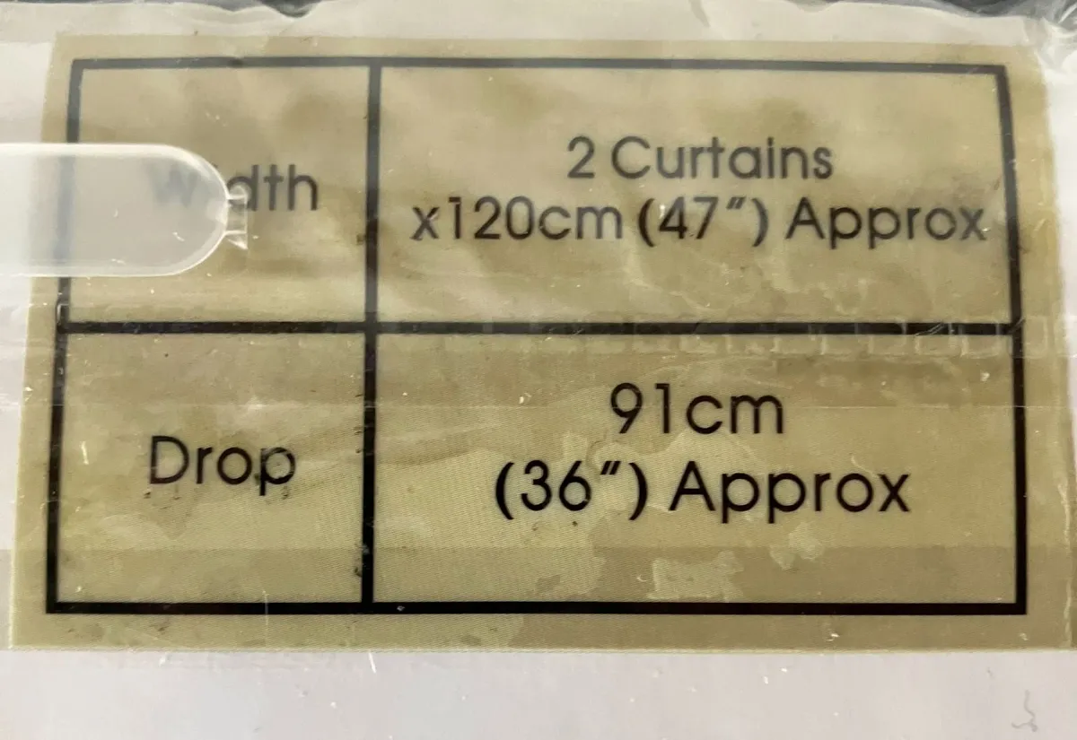 Curtains - Image 2