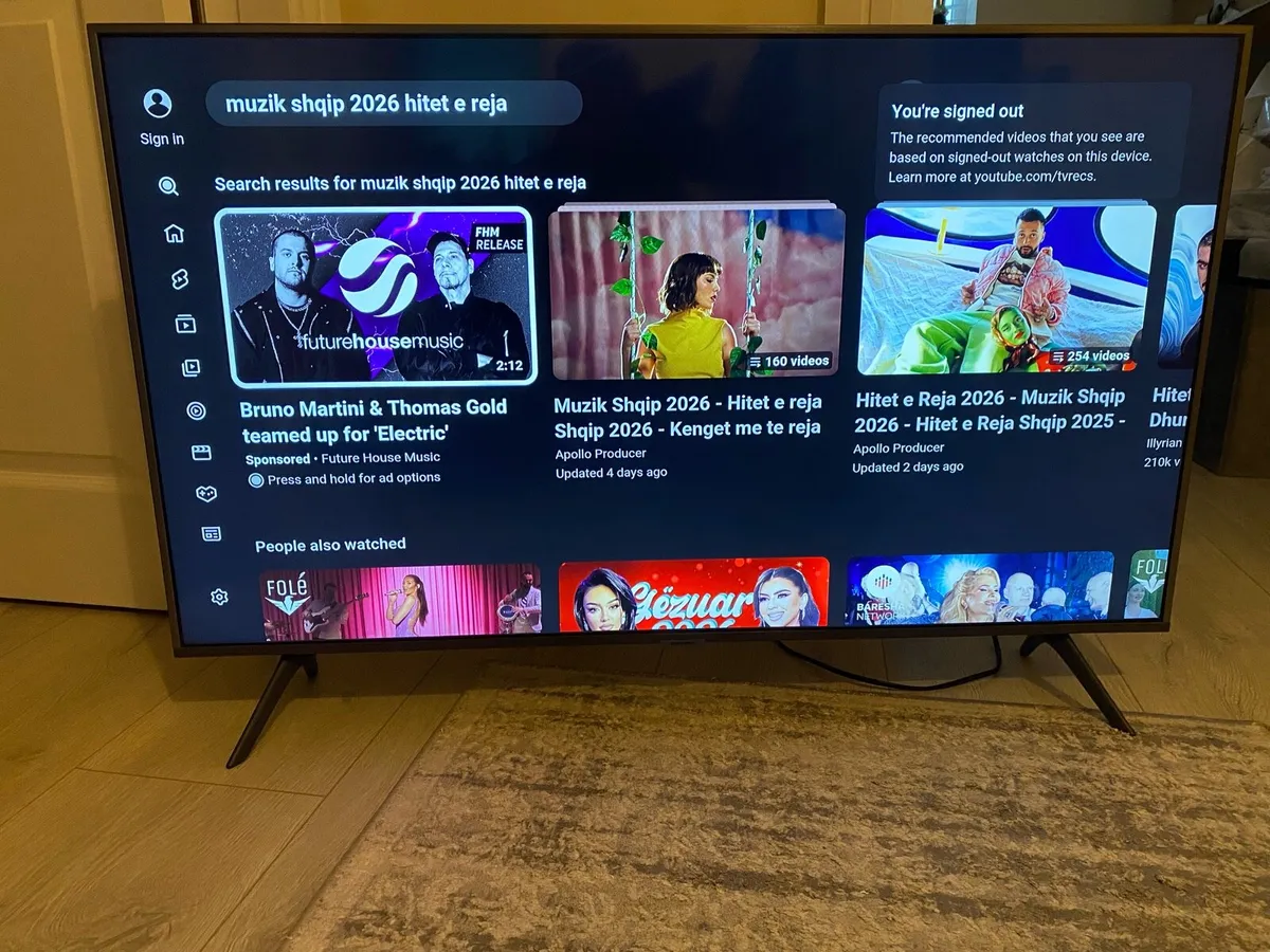 Samsung 4K 43 inch YouTube Netflix Disney - Image 2