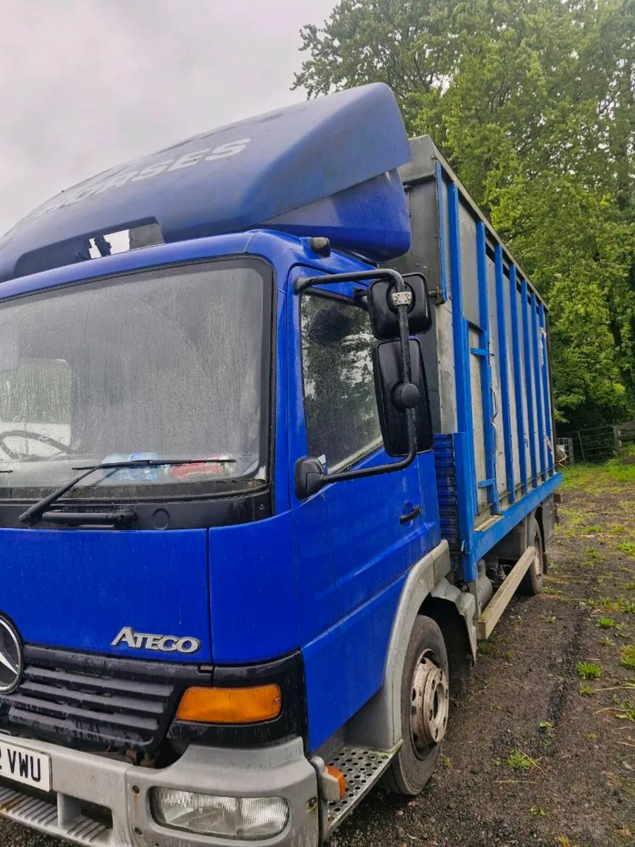 Horse lorry - Image 3