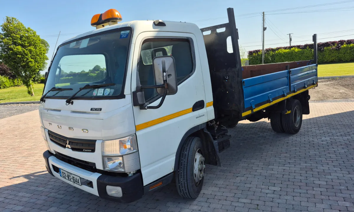 2013Mitsubishi FUSO 7.5 t - Image 2