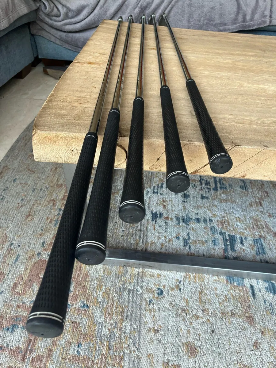 Ping i15 Iron Set 5,6,8,9,W - Missing 7 Iron - Image 3