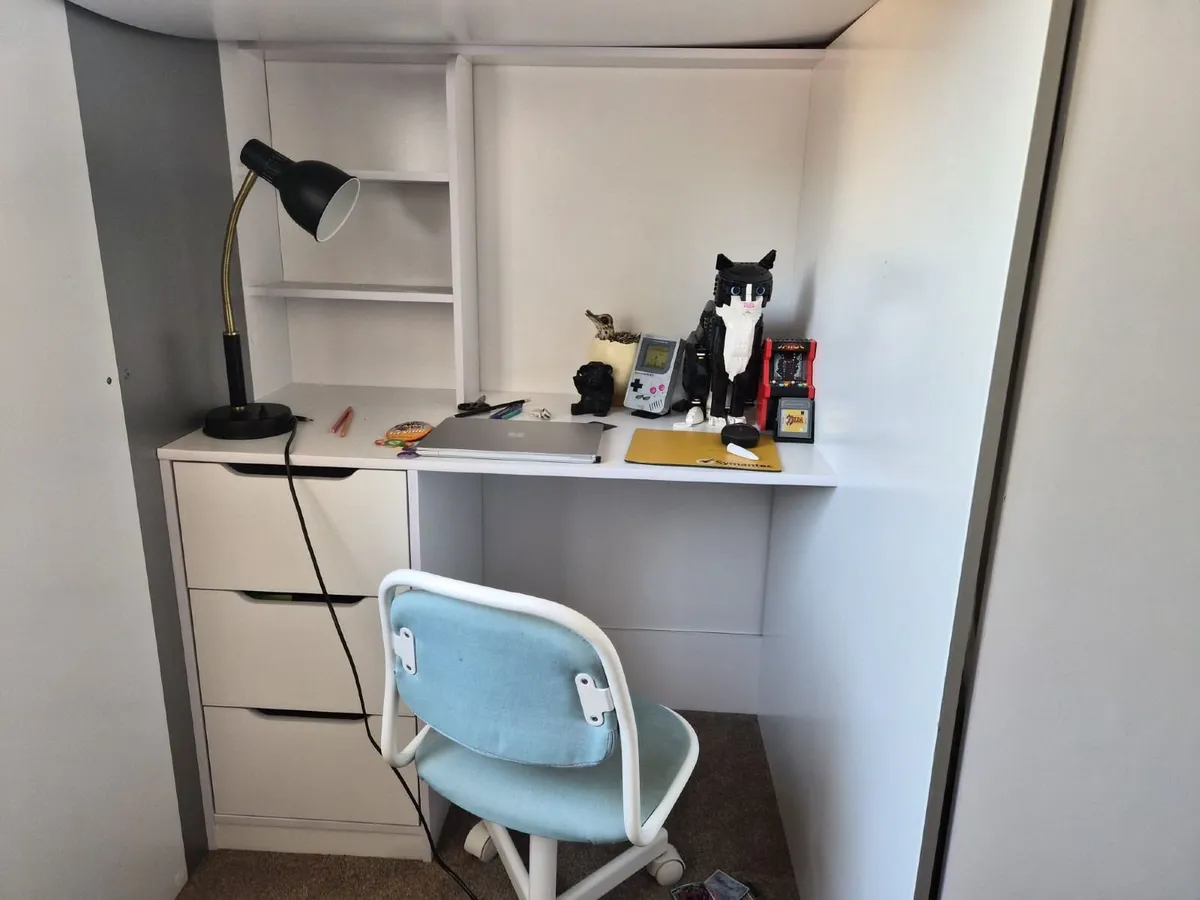 2 High Beds w/Desk, Drawers,Wardrobe. Great Price! - Image 3