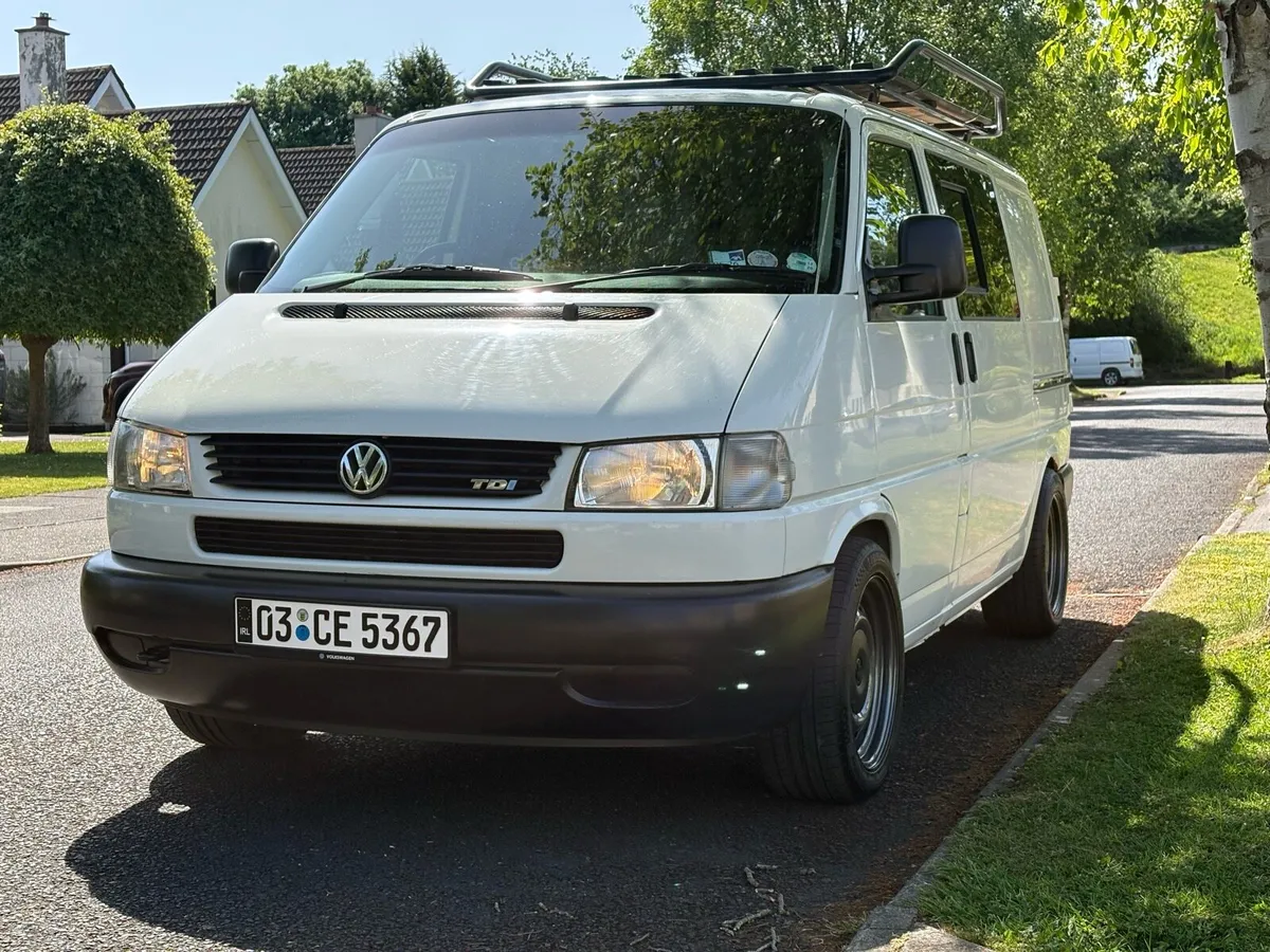 VW Transporter T4 Campervan - Image 2