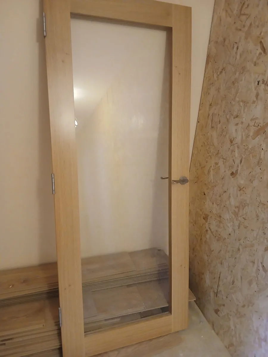 Door - Image 1