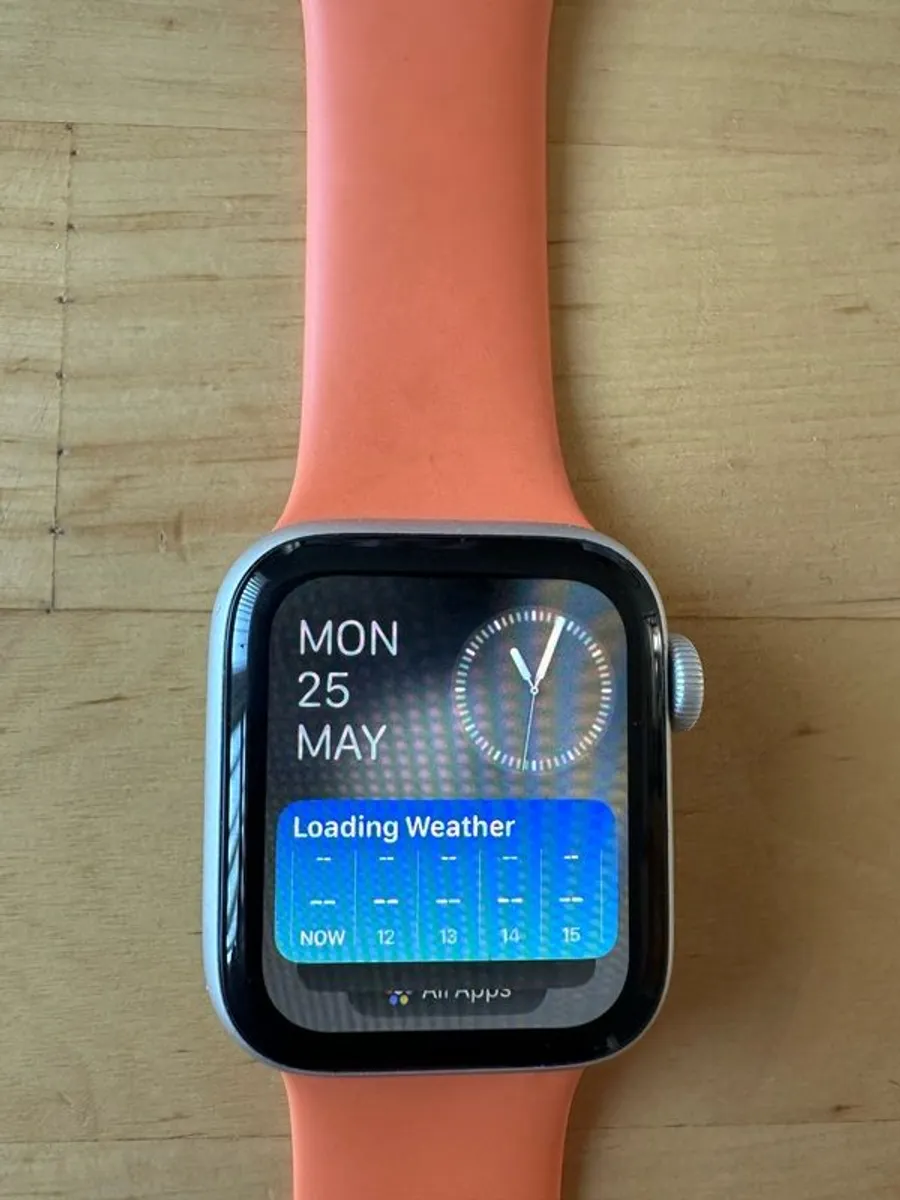 Apple Watch - Image 4