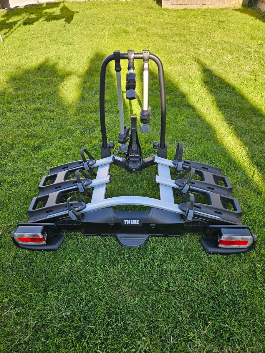Thule VeloCompact 927 bike rack - Image 4