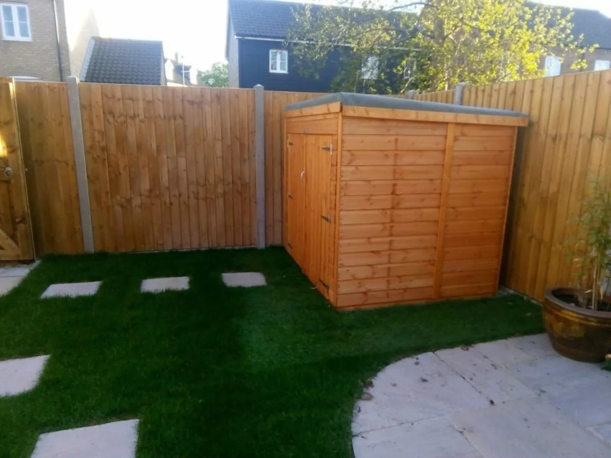 🪵 6x6 Deluxe Timber Bike Shed – Holds 4-5 Bikes - Image 1