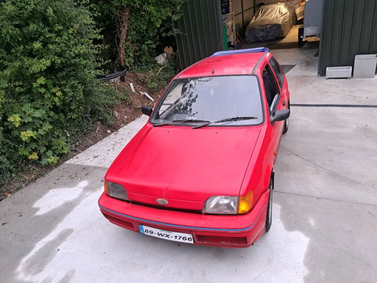 Car - Image 3