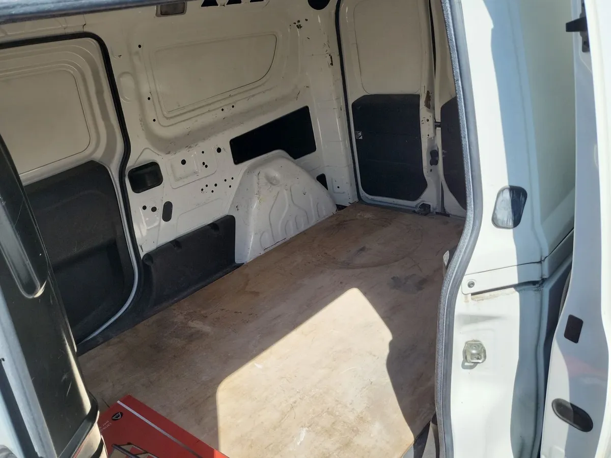 Opel Combo 2018 - Image 4