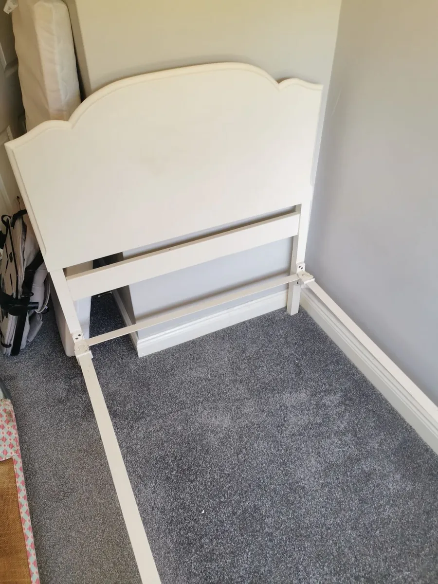 Antique bed frame - Image 4