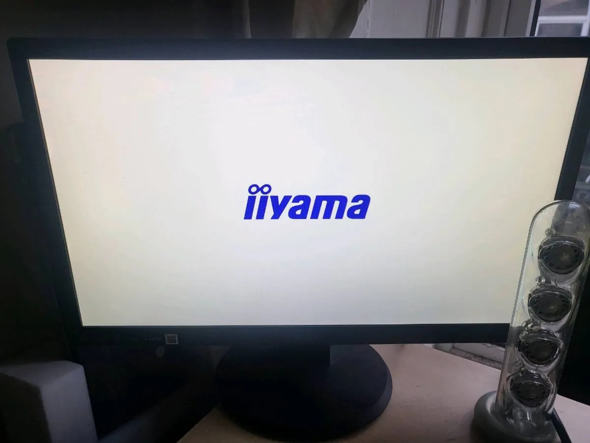 🖥️ 21.5" iiyama Monitor – Full HD - Image 1