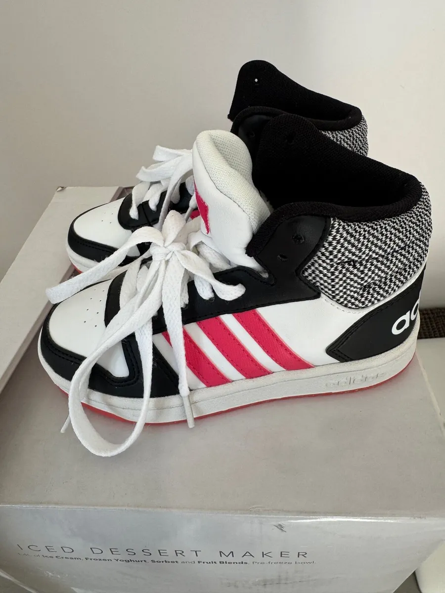 Adidas girls shoes - Image 1