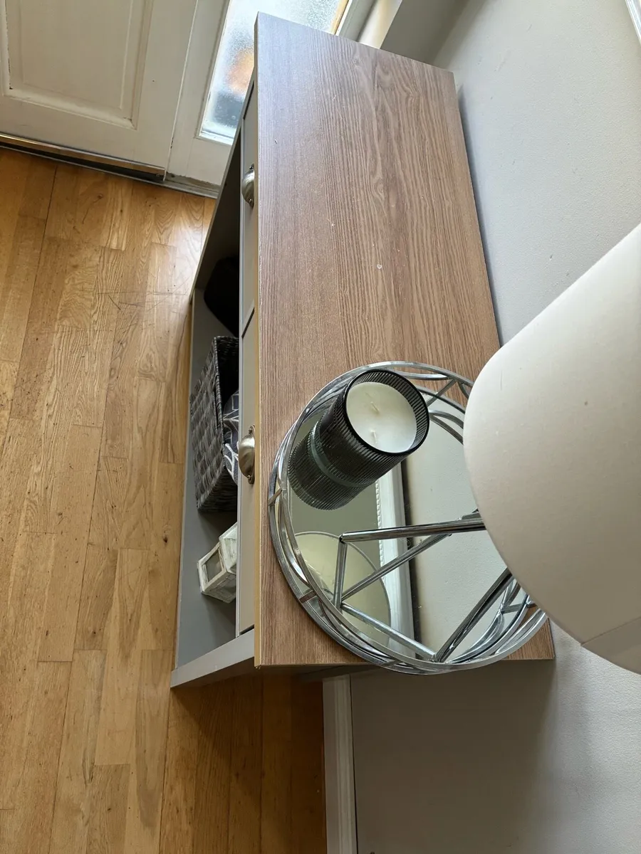 Console table - Image 3