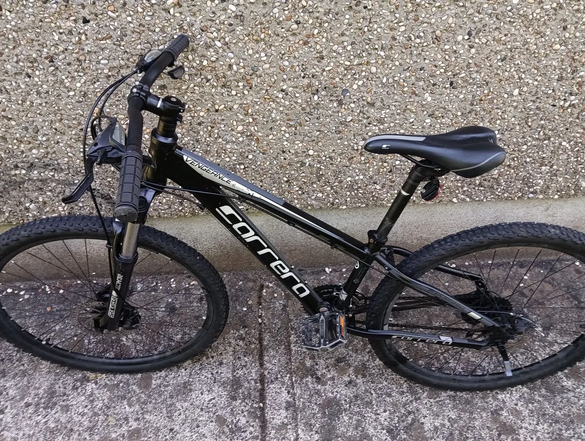 Carerra vengeance mountain bike - Image 1