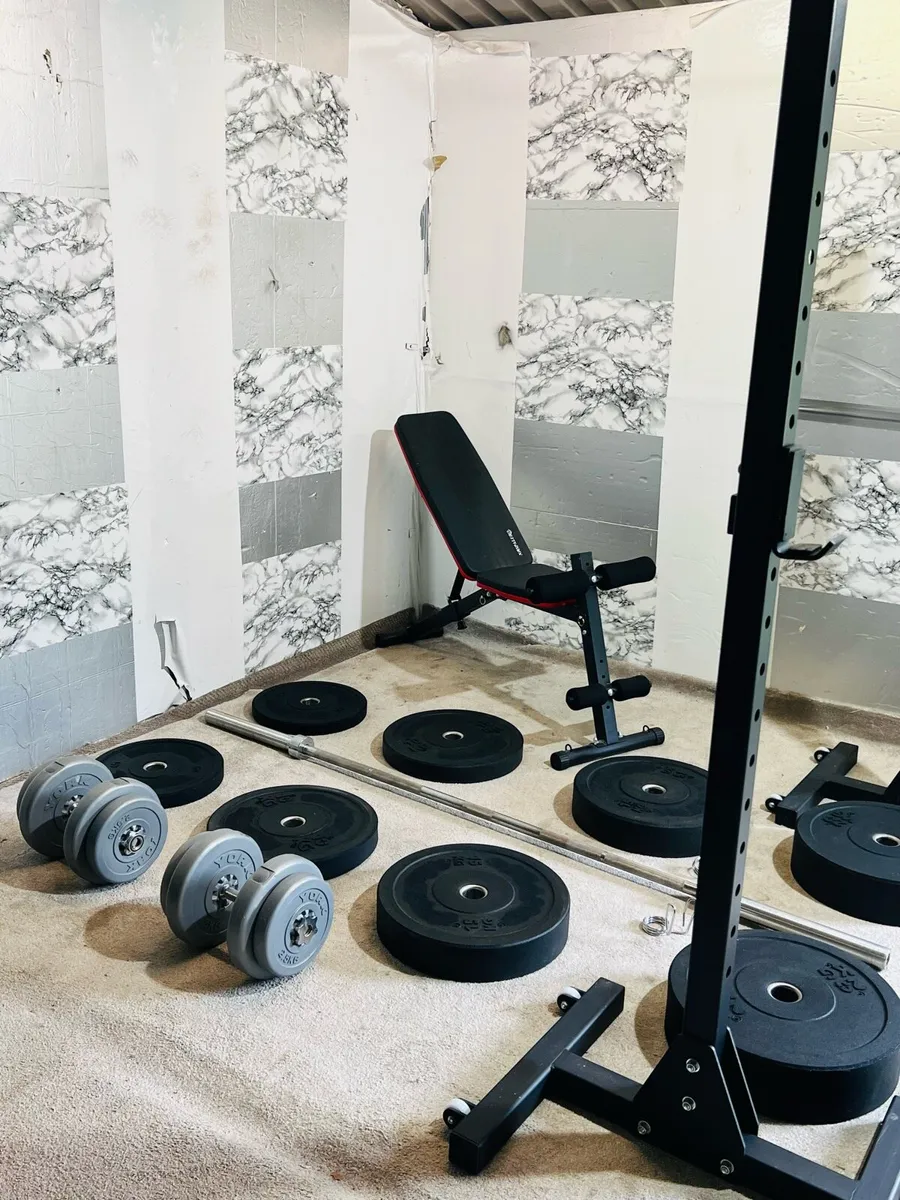 BLKBOX RACK STANDS 120KG BARBELL SET BENCH DUMLS - Image 3