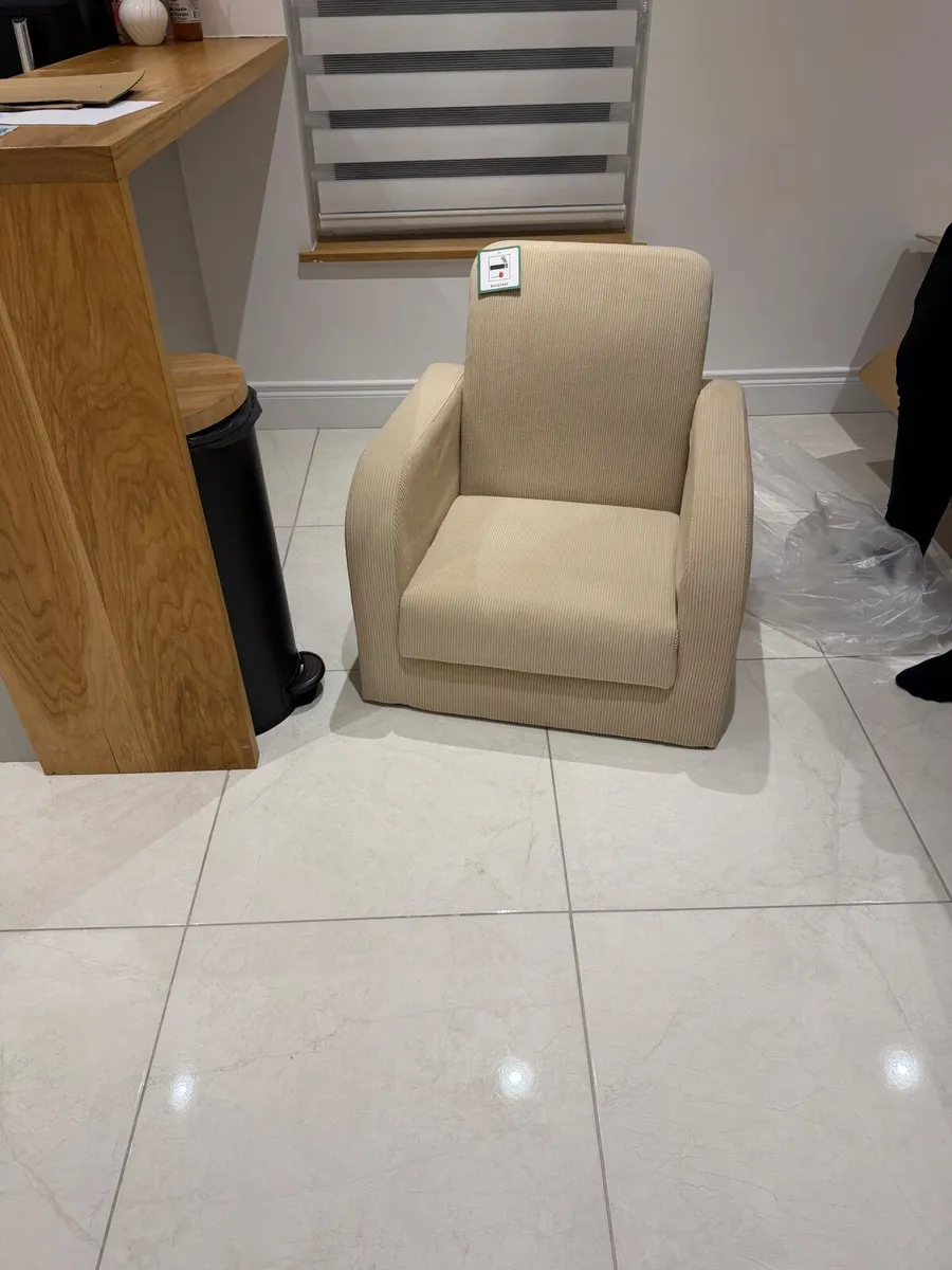 Rocking chair - Image 2