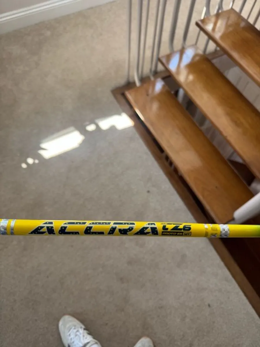 Titleist TSI3 9 Degree drive Accra TZ6 shaft - Image 4