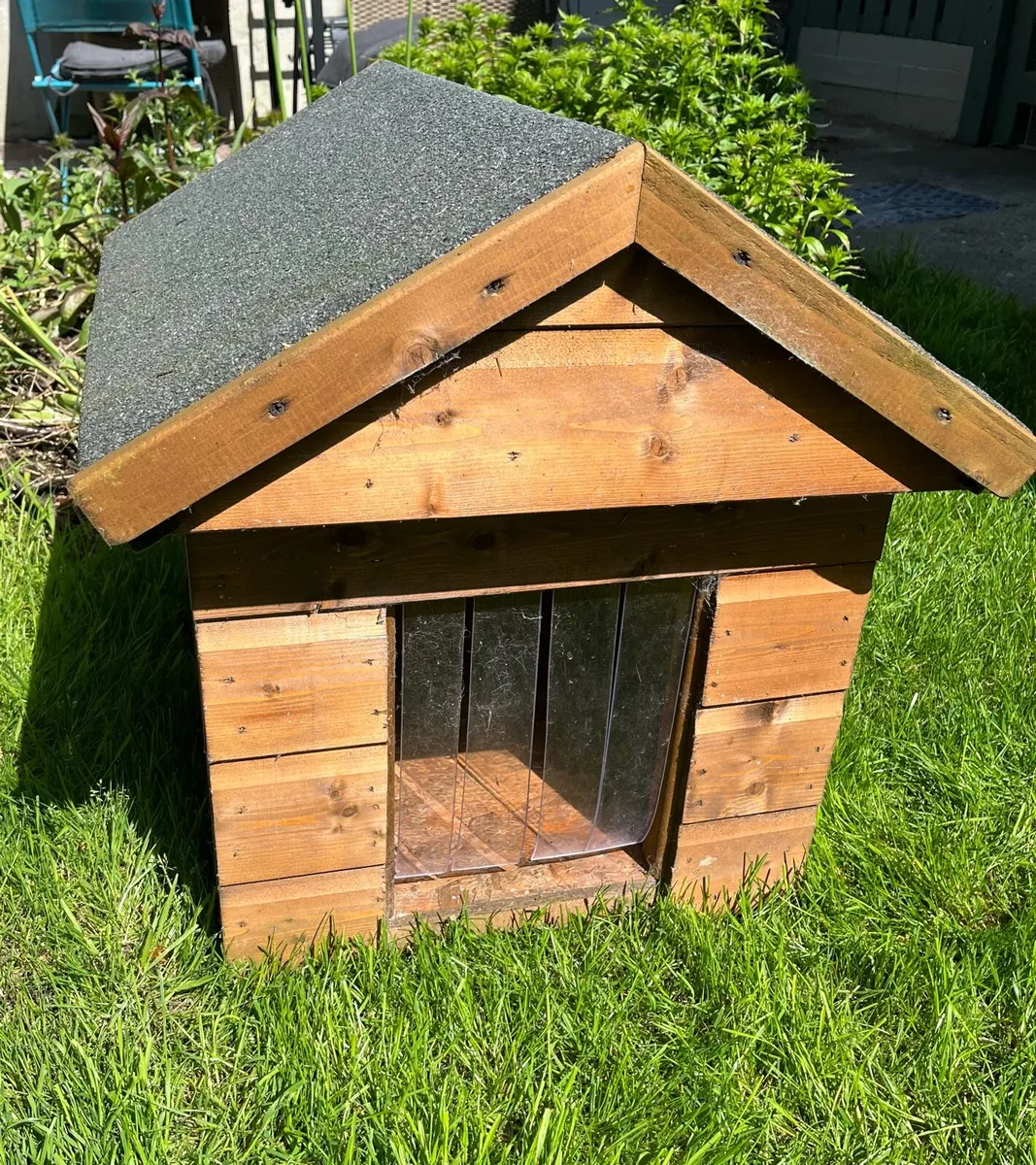 Dog / Cat house - Image 1