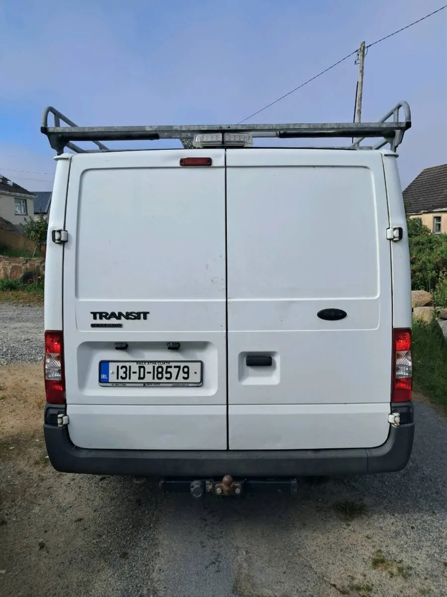 Ford Transit - Image 4