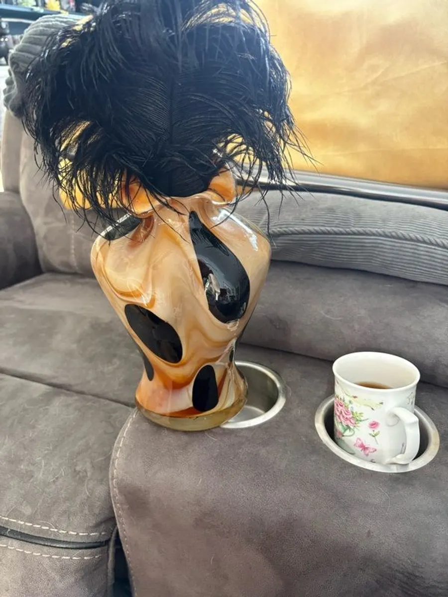 vase. Reduced to sell - Image 1