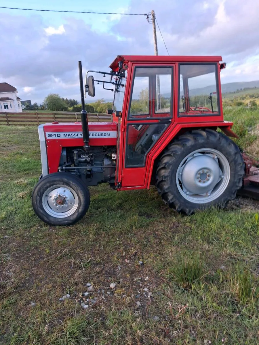 Tractor - Image 1