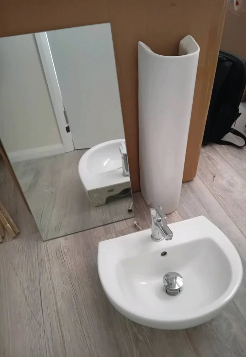 Basin, Full Pedestral & Mirror - Image 3