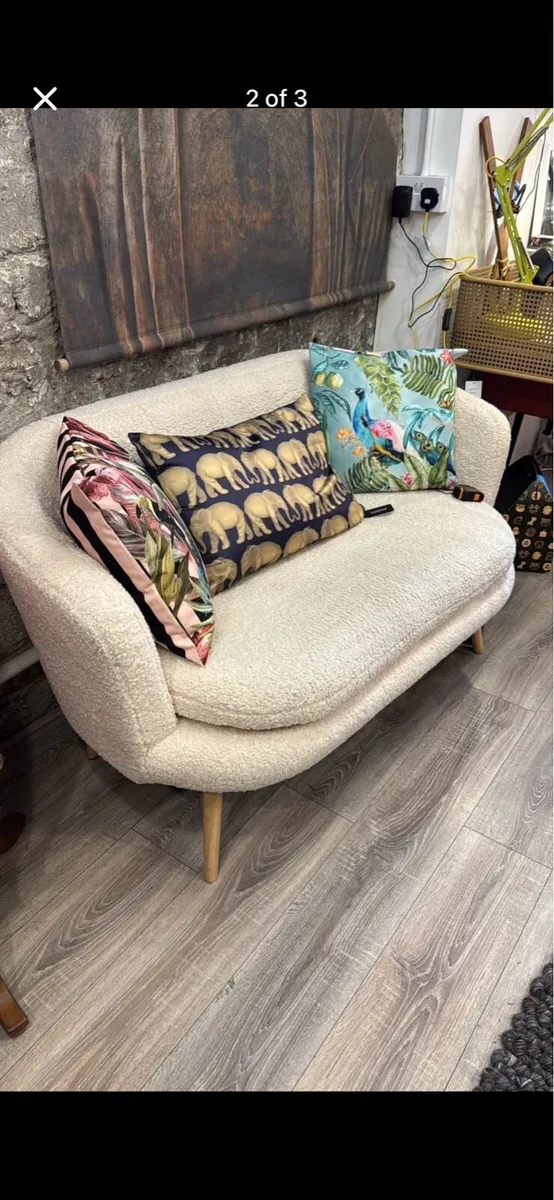 sofa two seater - Image 2