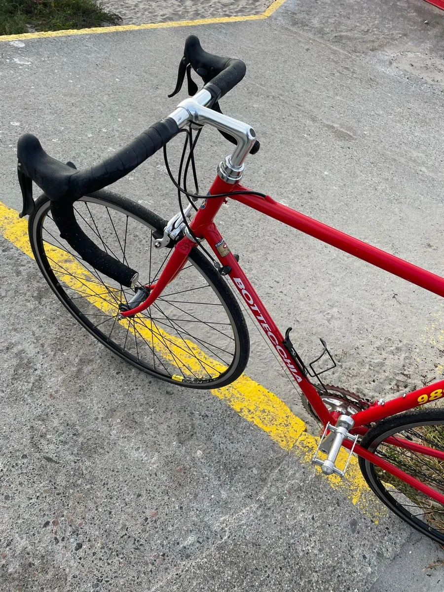 Vintage steel frame racing bike - Image 2