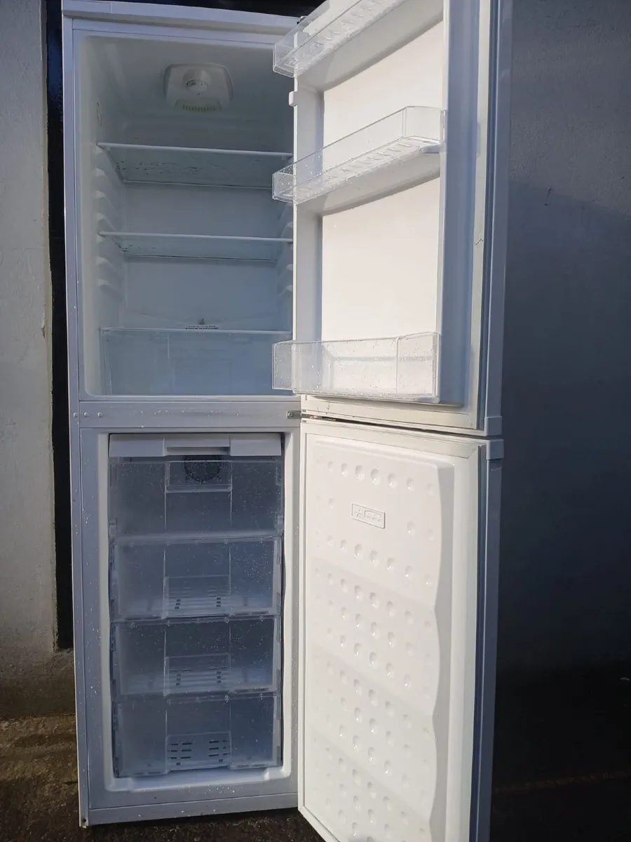 FRIDGE AND FREEZER - Image 4