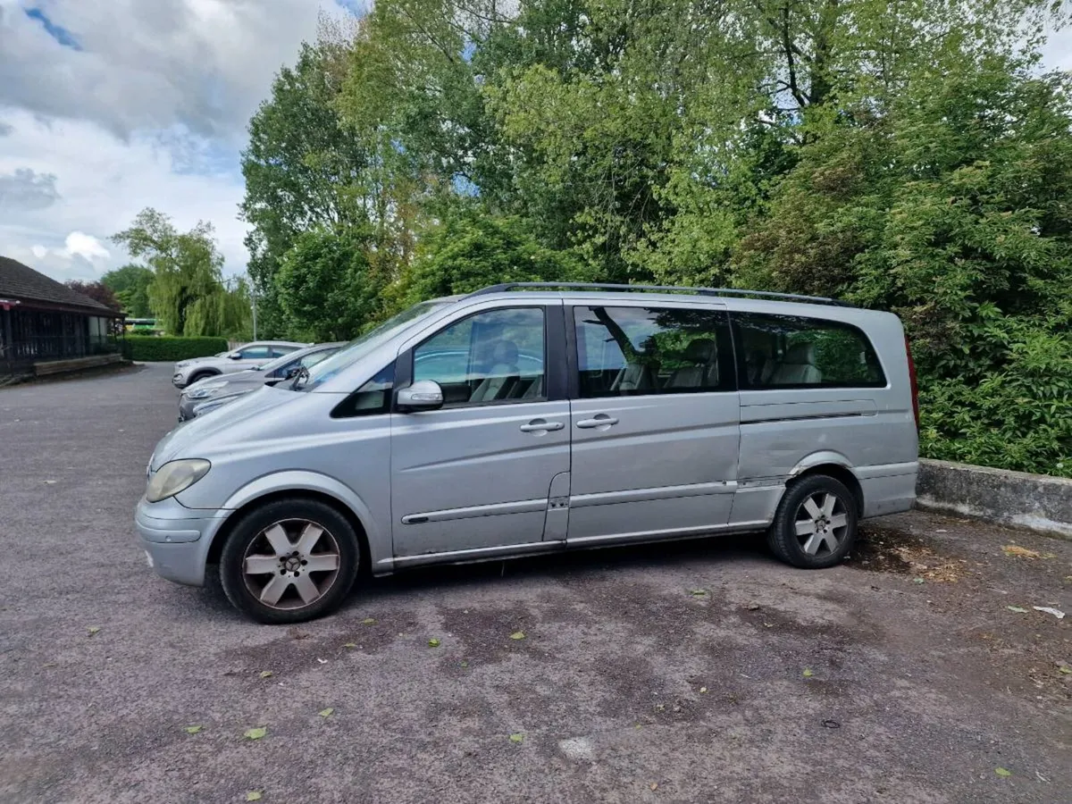 Mercedes V 220 7 seater Auto Diesel - Image 1