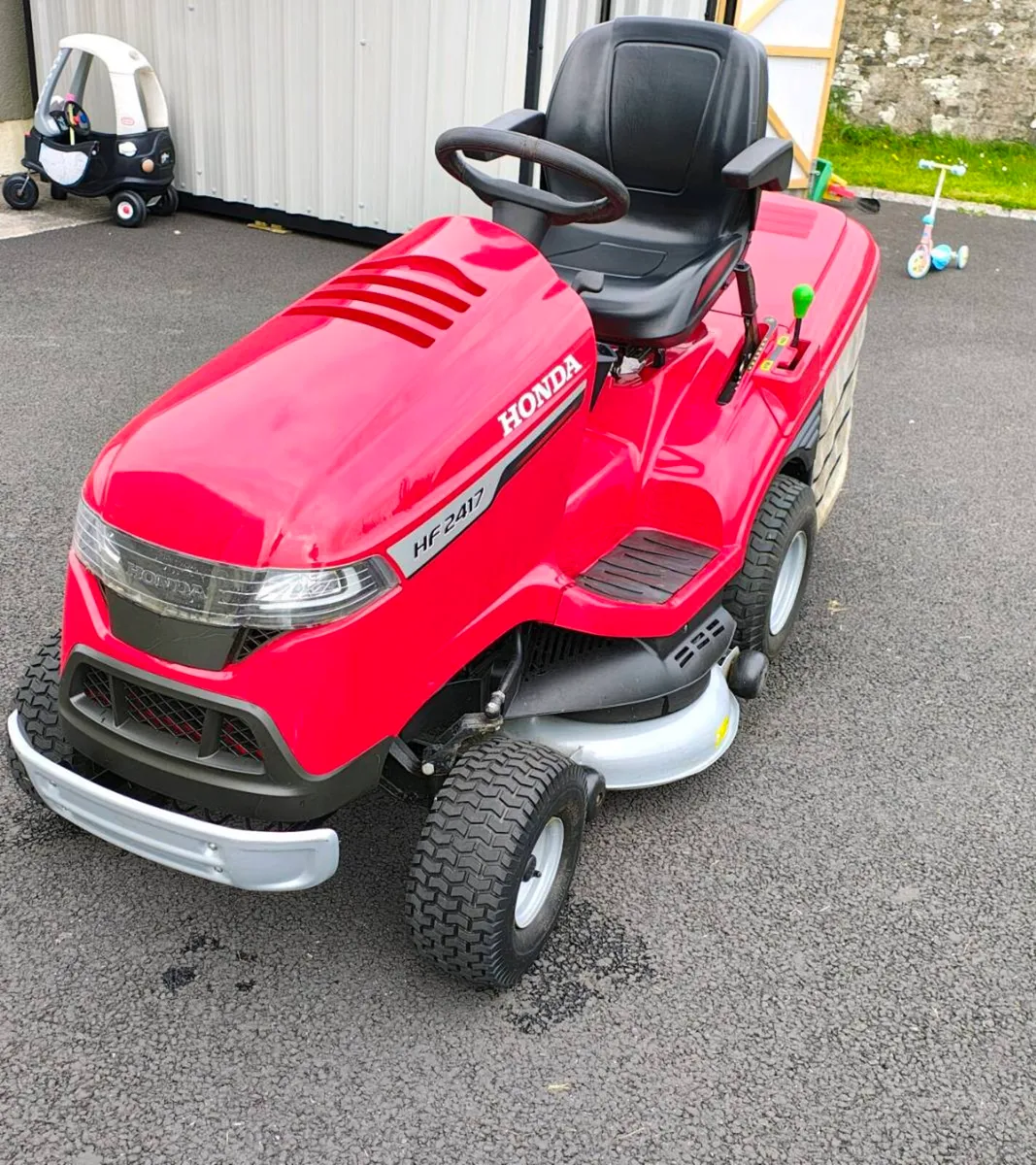 Honda HF2417 HME Ride-On Lawnmower  2022  56 Hours - Image 1