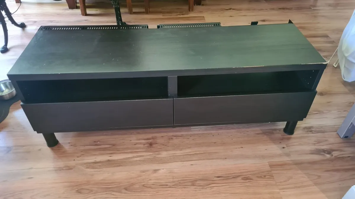 Tv Unit. - Image 1
