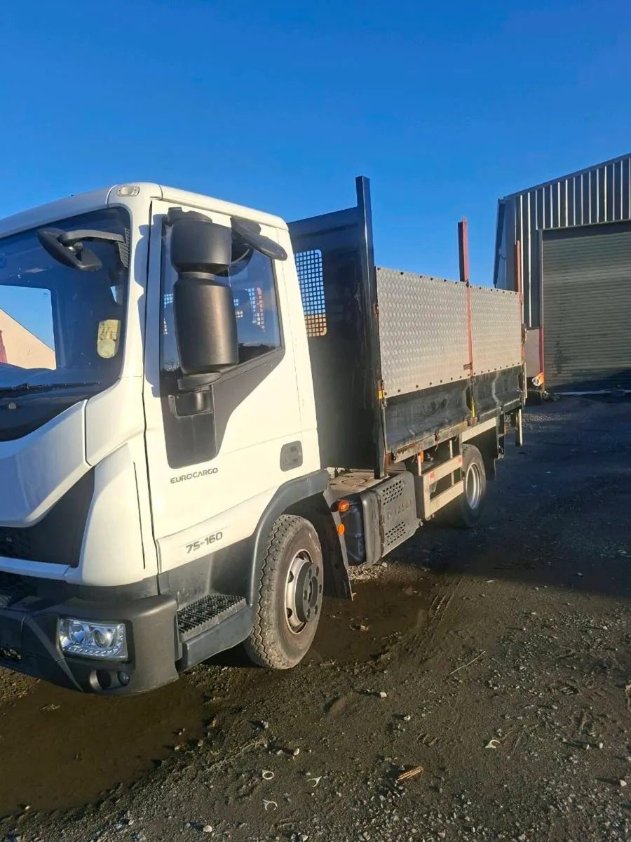 Iveco tipper - Image 1