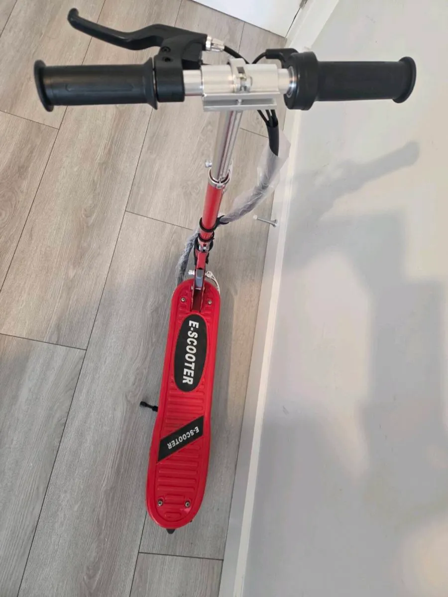 🔥 BRAND NEW ELECTRIC SCOOTER – €100 🔥 - Image 4